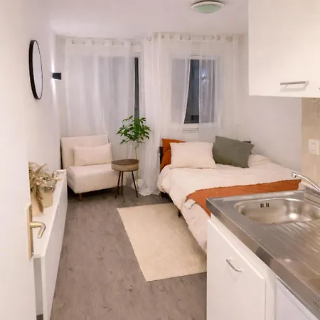 Cozy And Quiet Near Center Apartman Grenoble