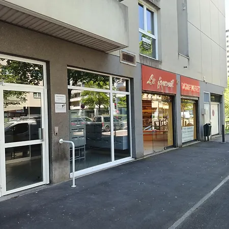 Apartman Cozy And Quiet Near Center